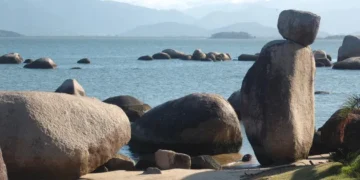 Praia de Itaguaçu, Florianópolis