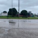 Imagem mostra entrada de Camaquã em um dia de chuva