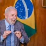 Lula sanciona com vetos renegociação das dívidas dos estados