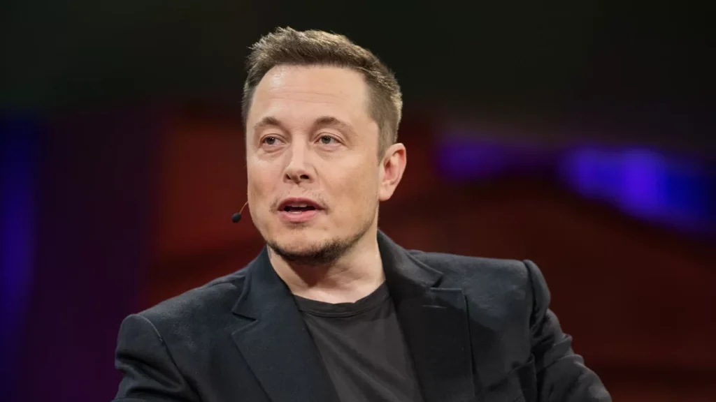 Elon Musk usa rede social para criticar Alexandre Moraes