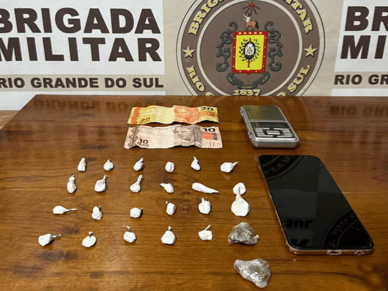 Brigada Militar prende dois homens por tráfico de drogas em São José do Norte