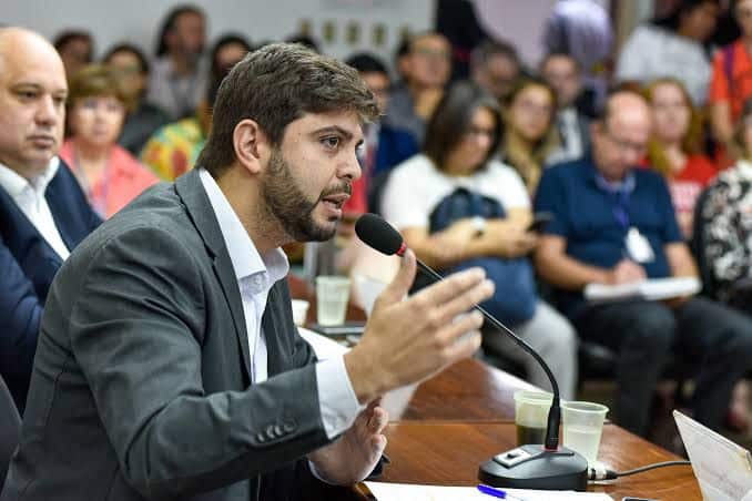 Deputado propõe PL para isenção de impostos na reconstrução do RS