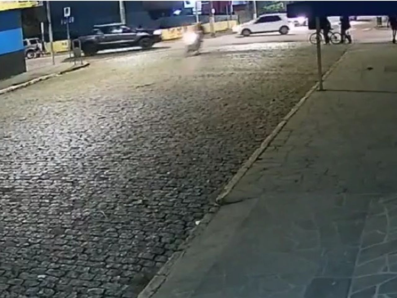 dupla escapa de acidente ao fugir da polícia em Camaquã