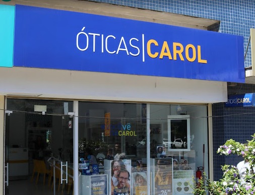 Óticas Carol abre vaga em Camaquã e Pelotas