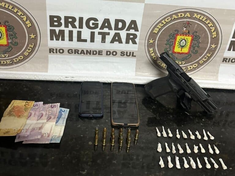 Dom Feliciano: Força Tática prende homem com arma e drogas