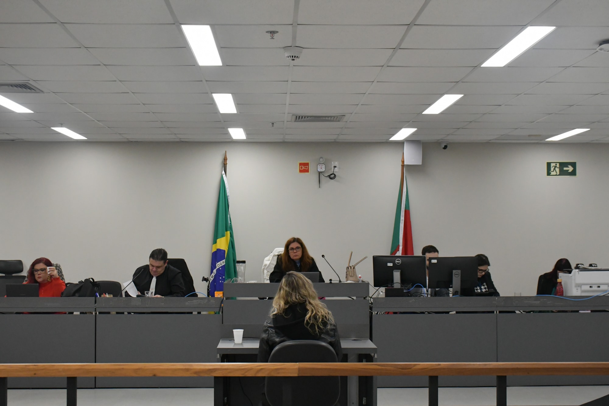 Homem é condenado a 13 anos e 6 meses por tentativa de feminicídio em Porto Alegre
