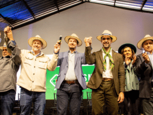 A Assembleia contou com a presença de membros da Famurs e do governo estadual. Foto: Divulgação/Famurs