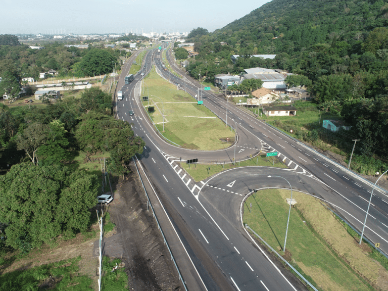 Obras em novos retornos na BR-101 são concluídas. Foto: Divulgação/CCR ViaSul