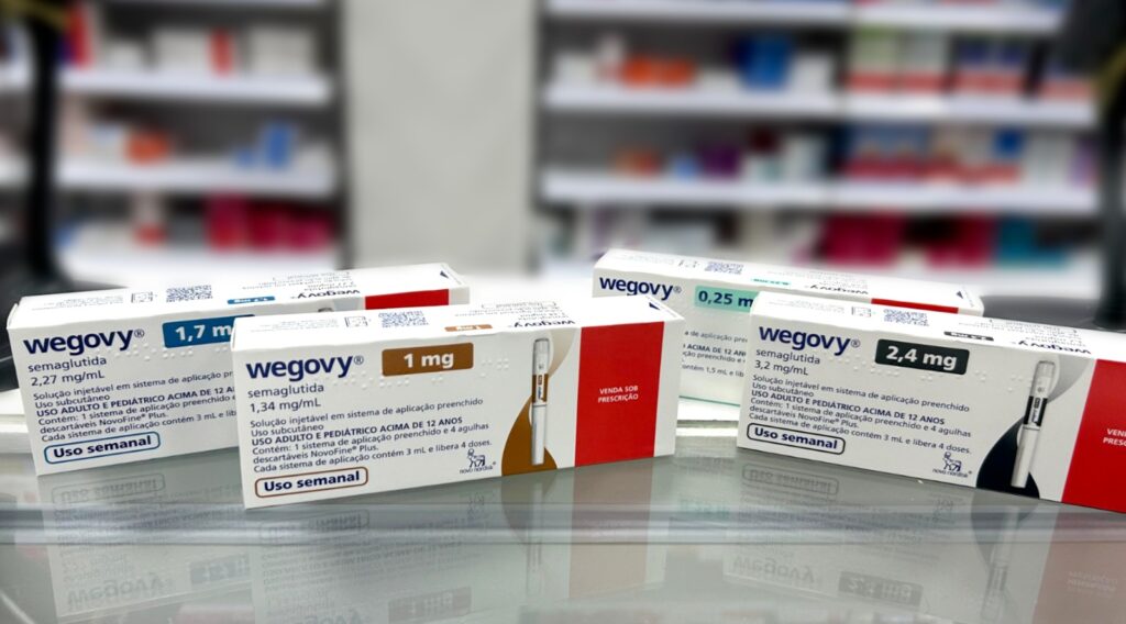 O Wegovy tem apresentações em concentração de até 2,4 mg de semaglutida por dose. O Ozempic tem concentrações menores, a máxima vai a 1,34 mg por dose. Foto: Divulgação/Rede de Farmácias São João