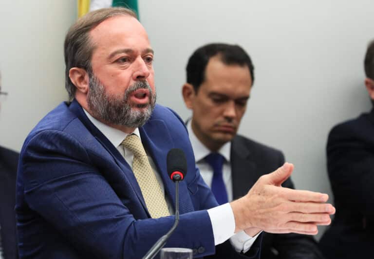 Ministério de Minas e Energia pede plano de contingência ao Operador do Sistema Elétrico