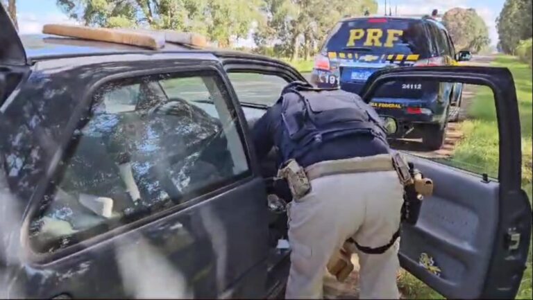 PRF prende dois traficantes com 15 quilos de cocaína e maconha em Vacaria