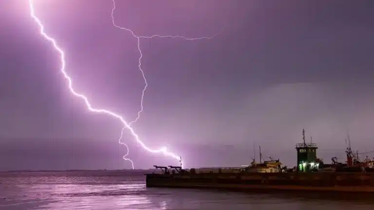 Rio Grande do Sul é atingido por forte tempestade: mais de 230 mil raios em 24 horas