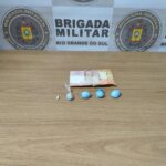 Camaquã: Brigada Militar prende mulher por tráfico de drogas