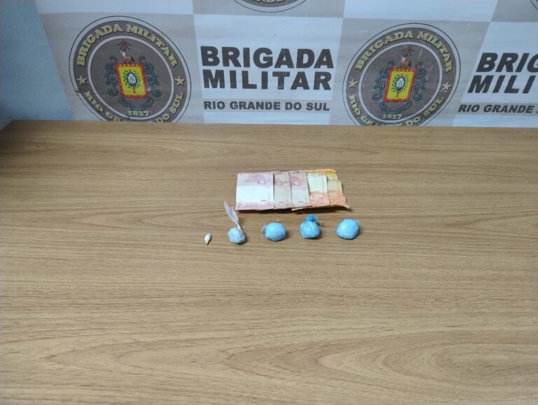 Camaquã: Brigada Militar prende mulher por tráfico de drogas