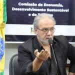 Deputado Victorino defende salário-hora no Brasil