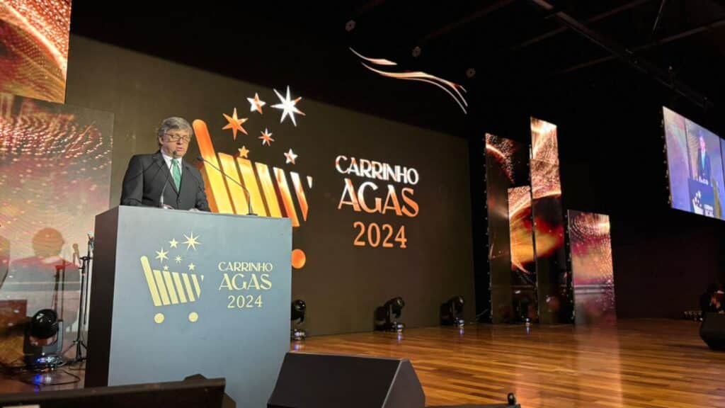 Premiação Carrinho Agas reconhece empresas e personalidades destaques de 2024