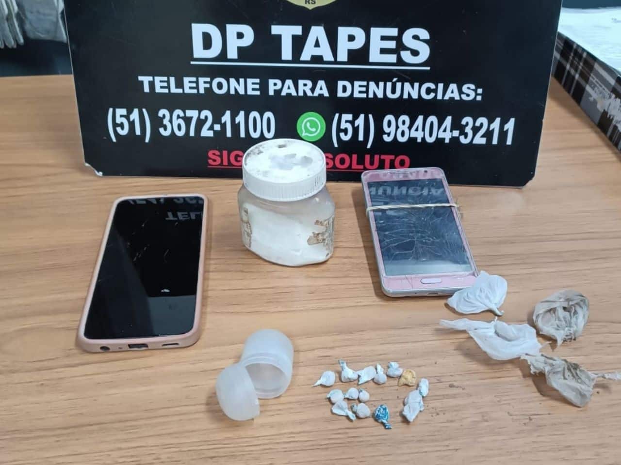 Polícia desmantela boca de fumo e prende traficante em Tapes