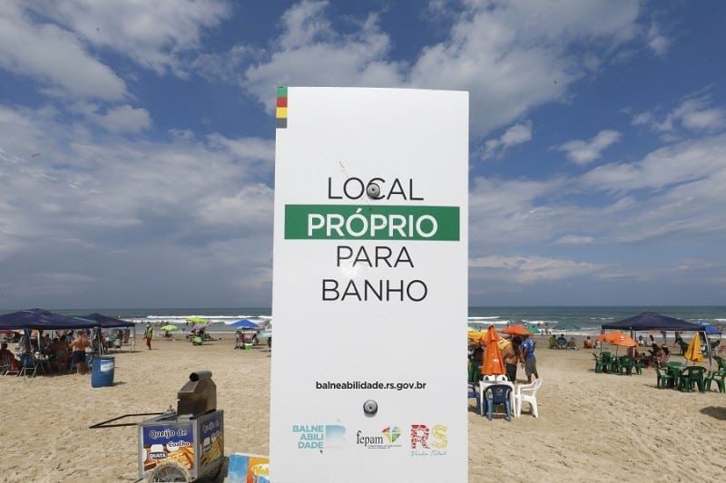 Saiba quais praias evitar por estar impróprias para banho no RS