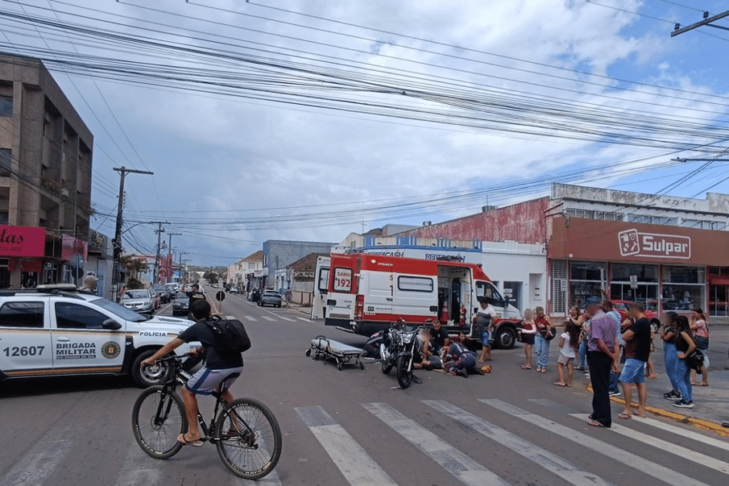 Motociclista fica ferido após colisão em Camaquã