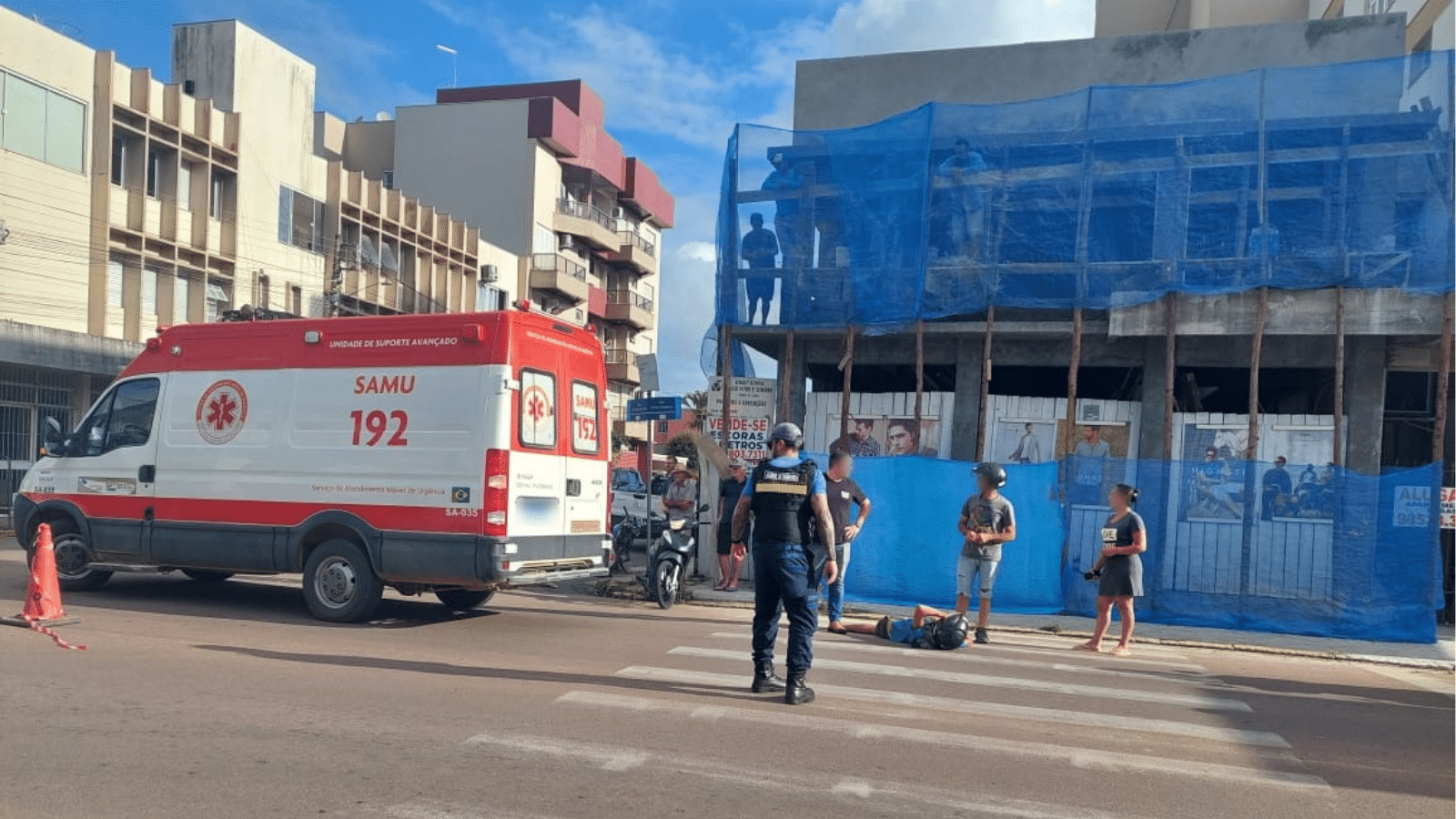 Motociclista fica ferido após colisão no Centro de Camaquã