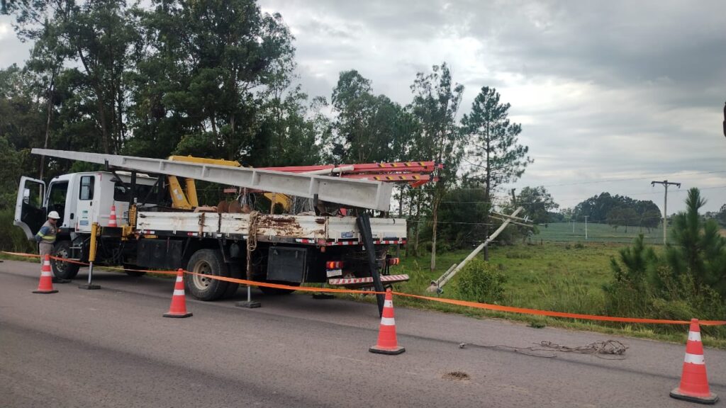 Arambaré enfrenta falta de energia e água após temporal