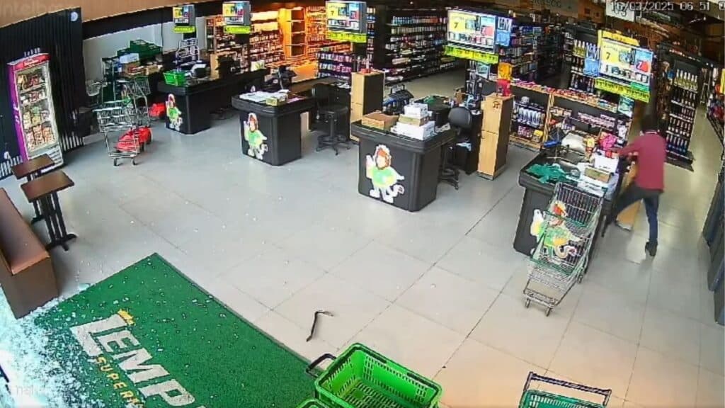 Homem é preso após furto a supermercado em Dom Feliciano