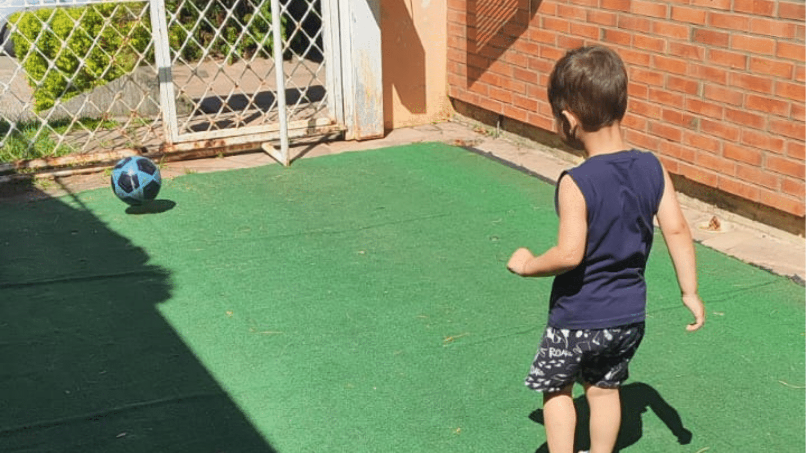 Entenda a importância do futebol no desenvolvimento infantil