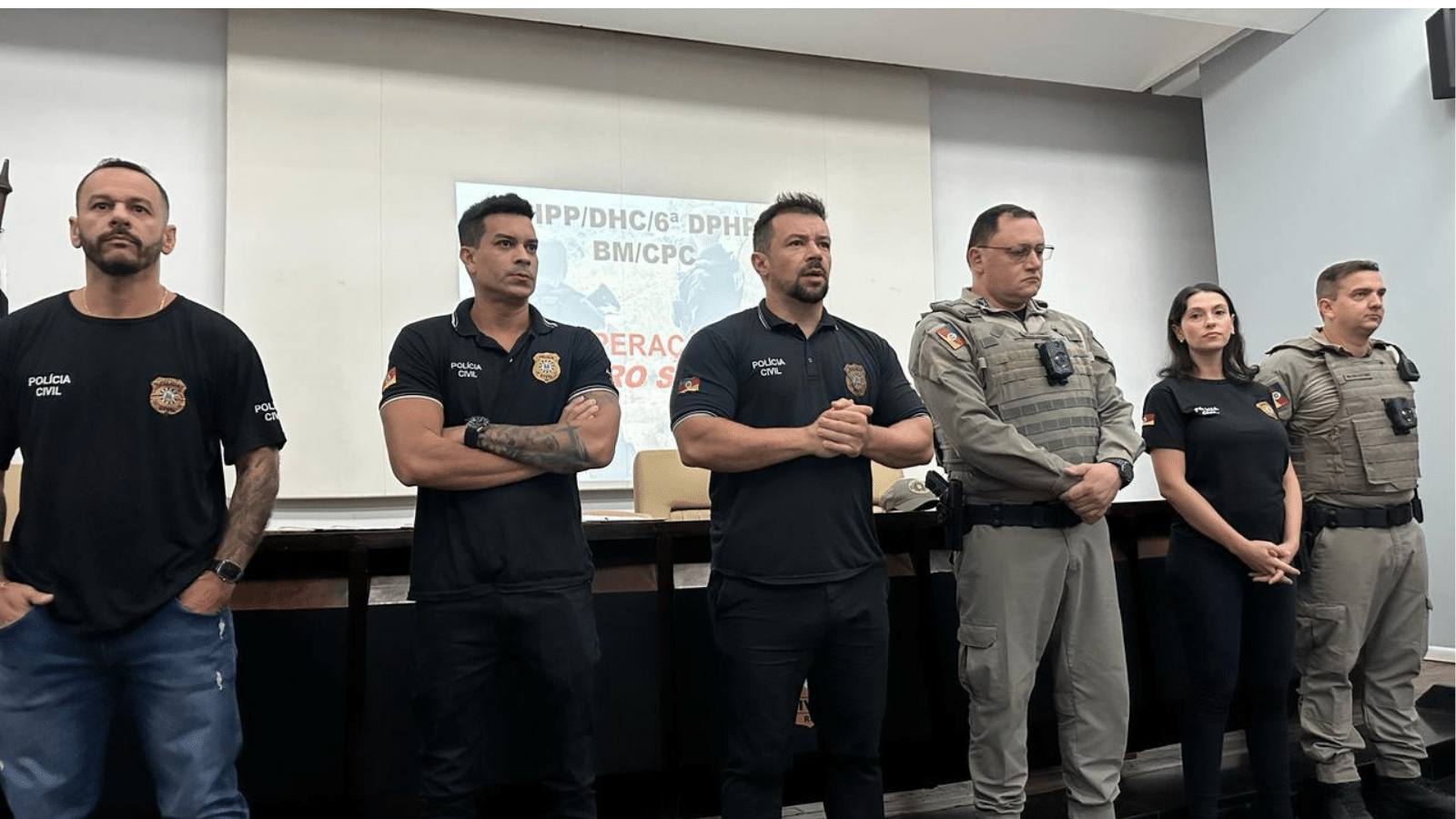 Polícia realiza ofensiva contra duas facções envolvidas em homicídios na zona sul de Porto Alegre