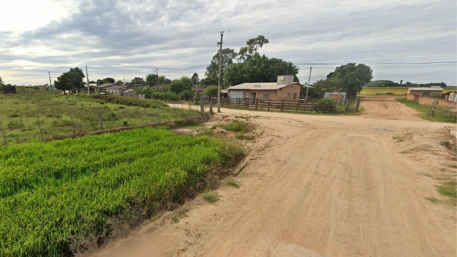 Moradores do Banhado do Meio discutem escrituração de lotes