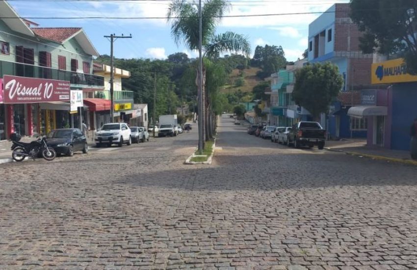 Enxame de abelhas ataca pessoas em Dom Feliciano