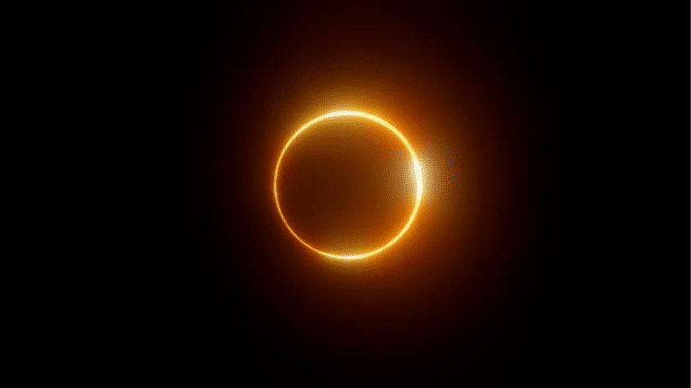 Hoje na história - 08 de abril - Eclipse solar total visível em toda a América do Norte
