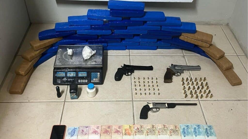 BM apreende uma das maiores quantidades de drogas em Tapes