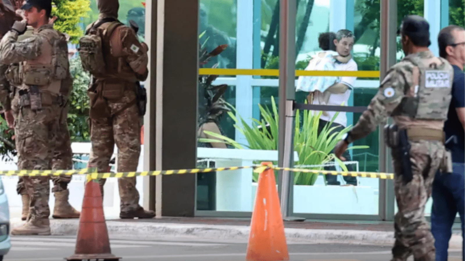 Ministério é evacuado por causa de ameaça de bomba