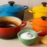 Como desencrustar panelas coloridas em 5 passos com bicarbonato