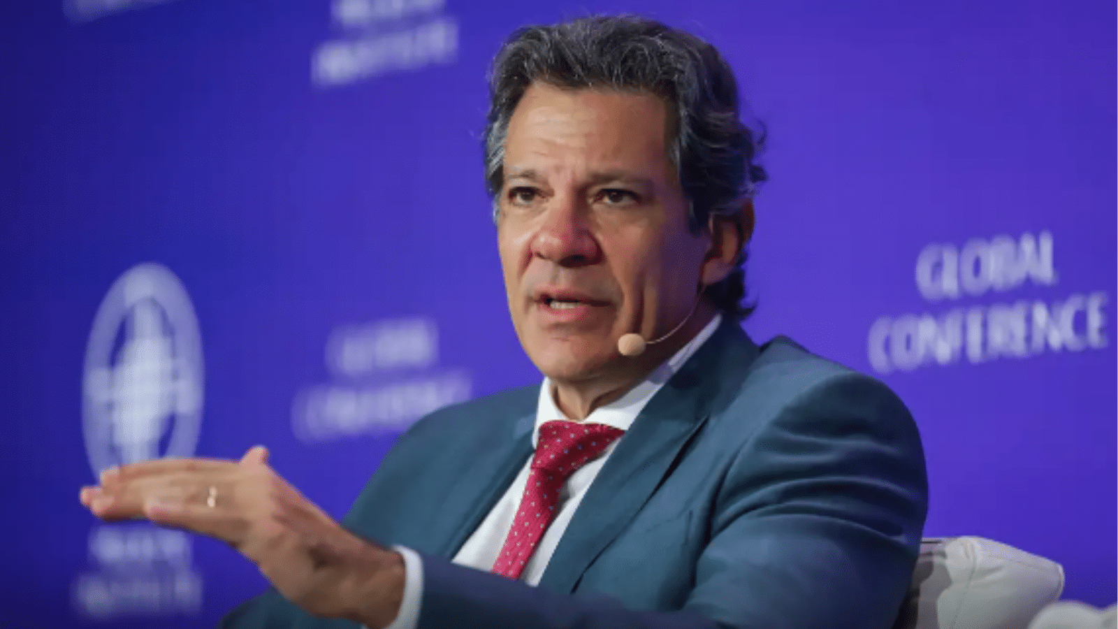 Após críticas, governo volta atrás em IOF para fundos de investimento, mas mantém alta para o cidadão