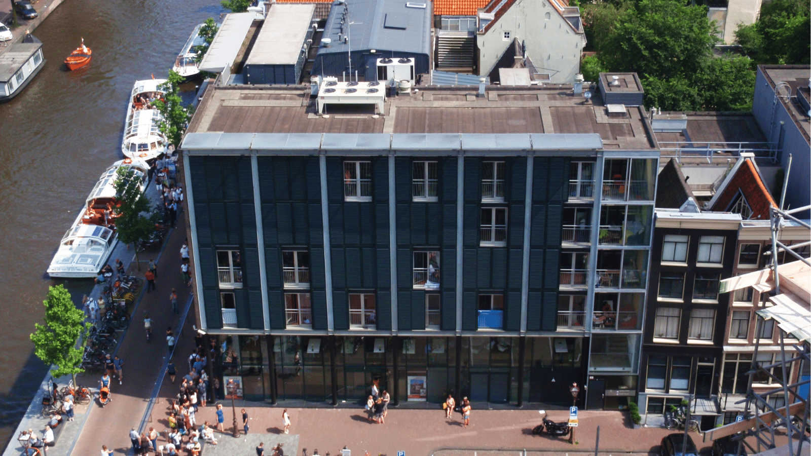 Hoje na história: 03 de maio - Inauguração do museu Casa de Anne Frank