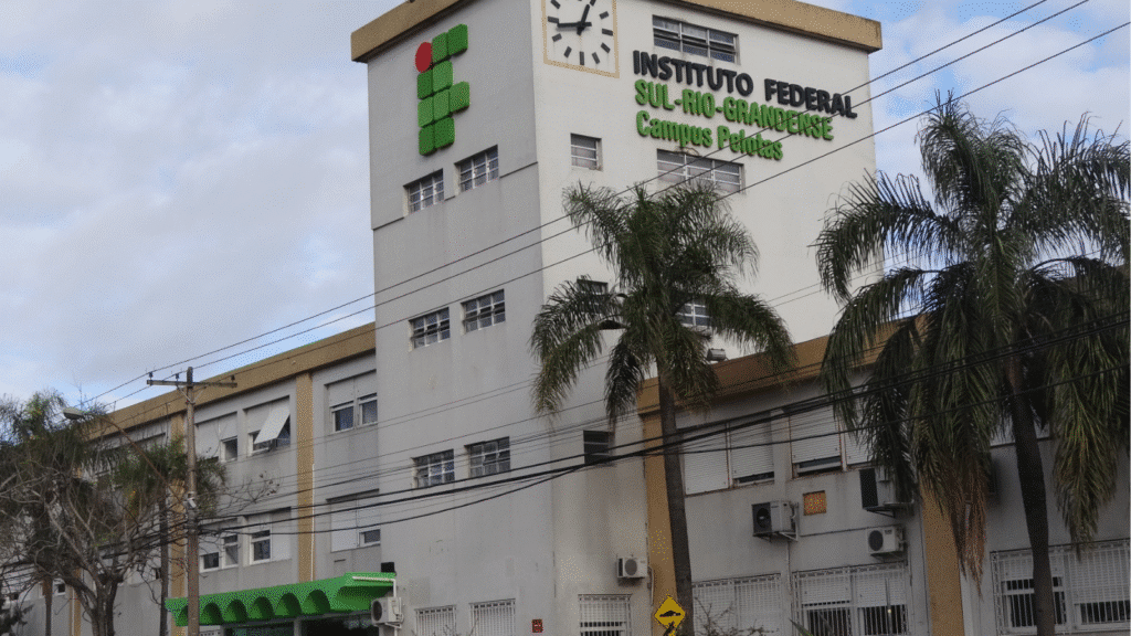 IFSul abre 1169 vagas no vestibular de inverno 2025