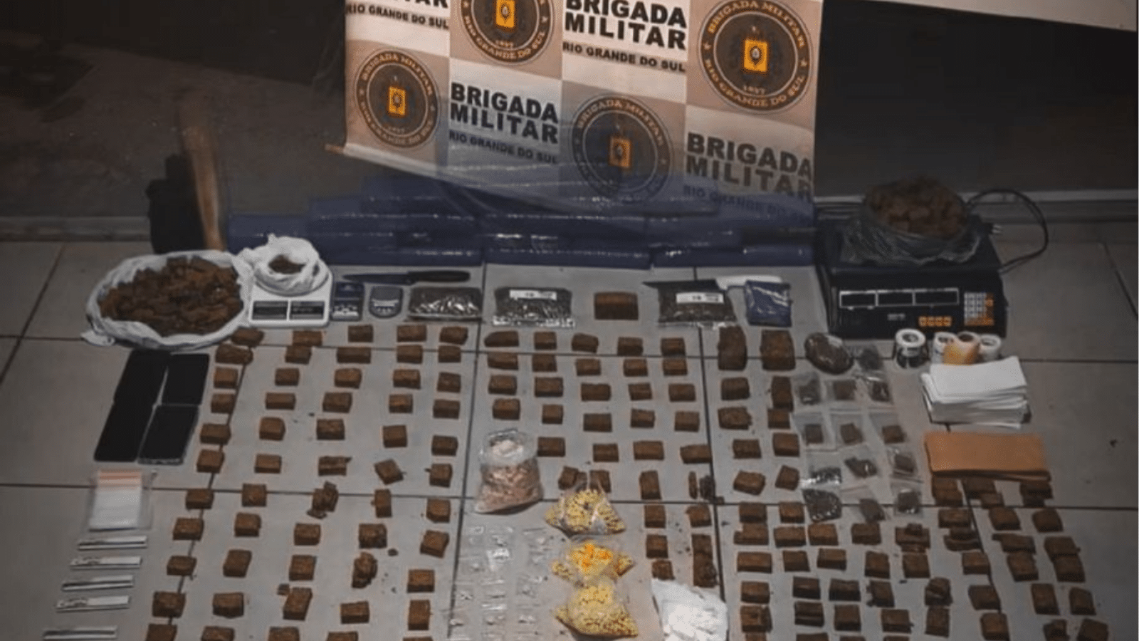 Brigada Militar realiza operação de combate ao tráfico de drogas em Pelotas