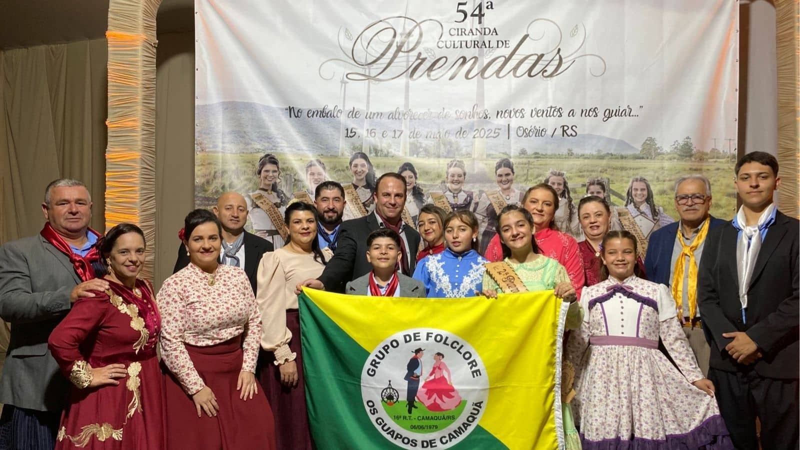 Camaquense brilha na 54ª Ciranda Cultural de prendas