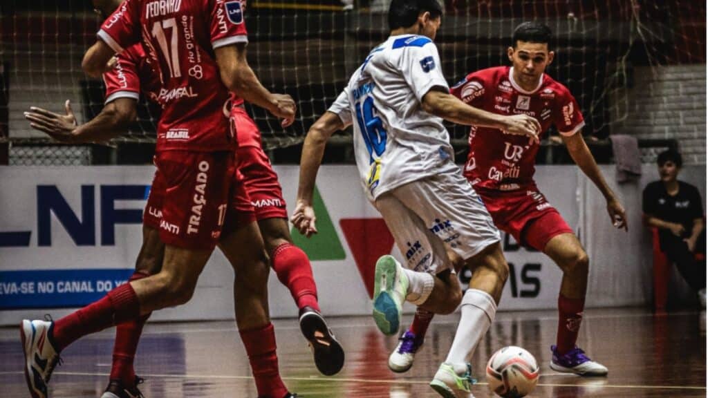 Após derrota, Vélez Camaquã foca agora na próxima partida
