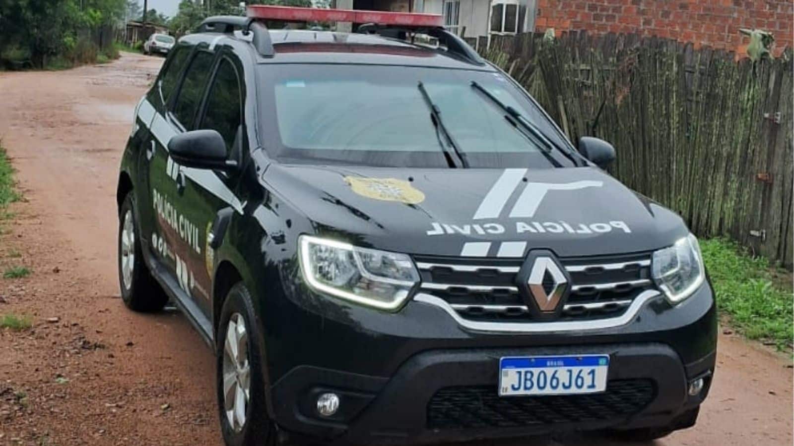 Mulher de 22 anos é presa por tráfico em Camaquã