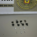 Traficante é preso com maconha, crack e cocaína em Canguçu