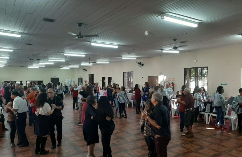 Baile para melhor idade em Camaquã tem duas edições em maio