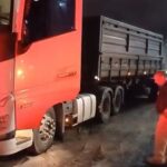 PRF intercepta carreta com 40 toneladas de excesso de peso na BR-290