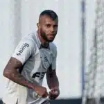 Grêmio: saiba quem são o zagueiro e o volante que estão na mira do tricolor