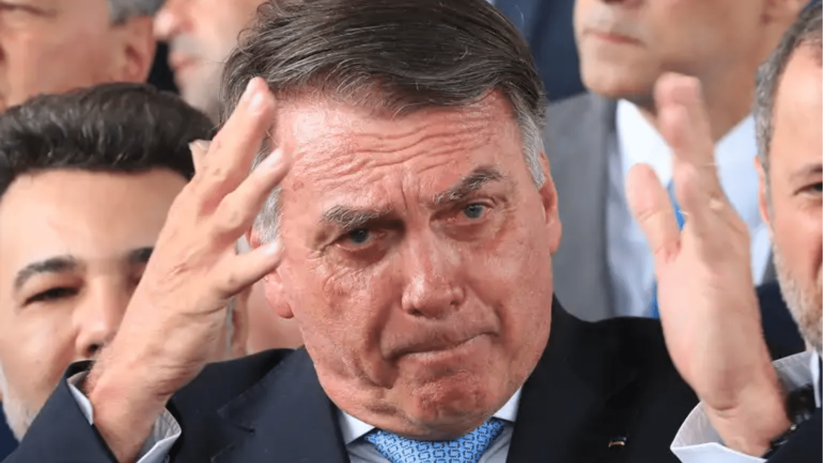 Fux diverge, mas Primeira Turma confirma tornozeleira para Bolsonaro