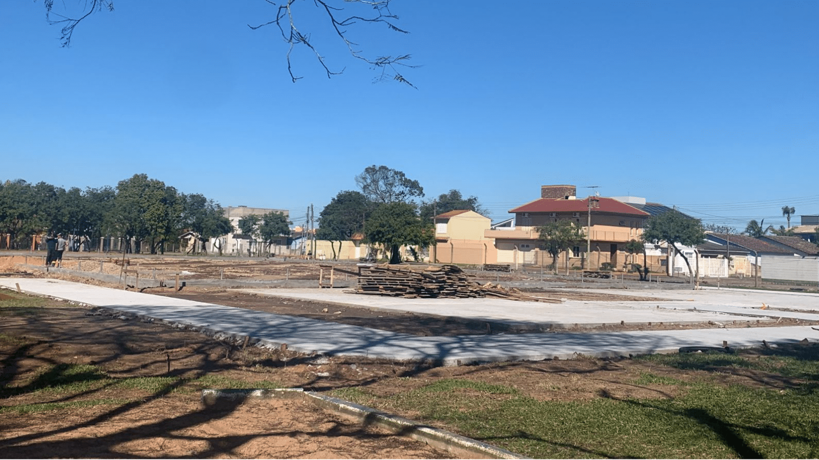 Obras em andamento no Ginásio Municipal. Foto: Valério Weege/Rádio Acústica.