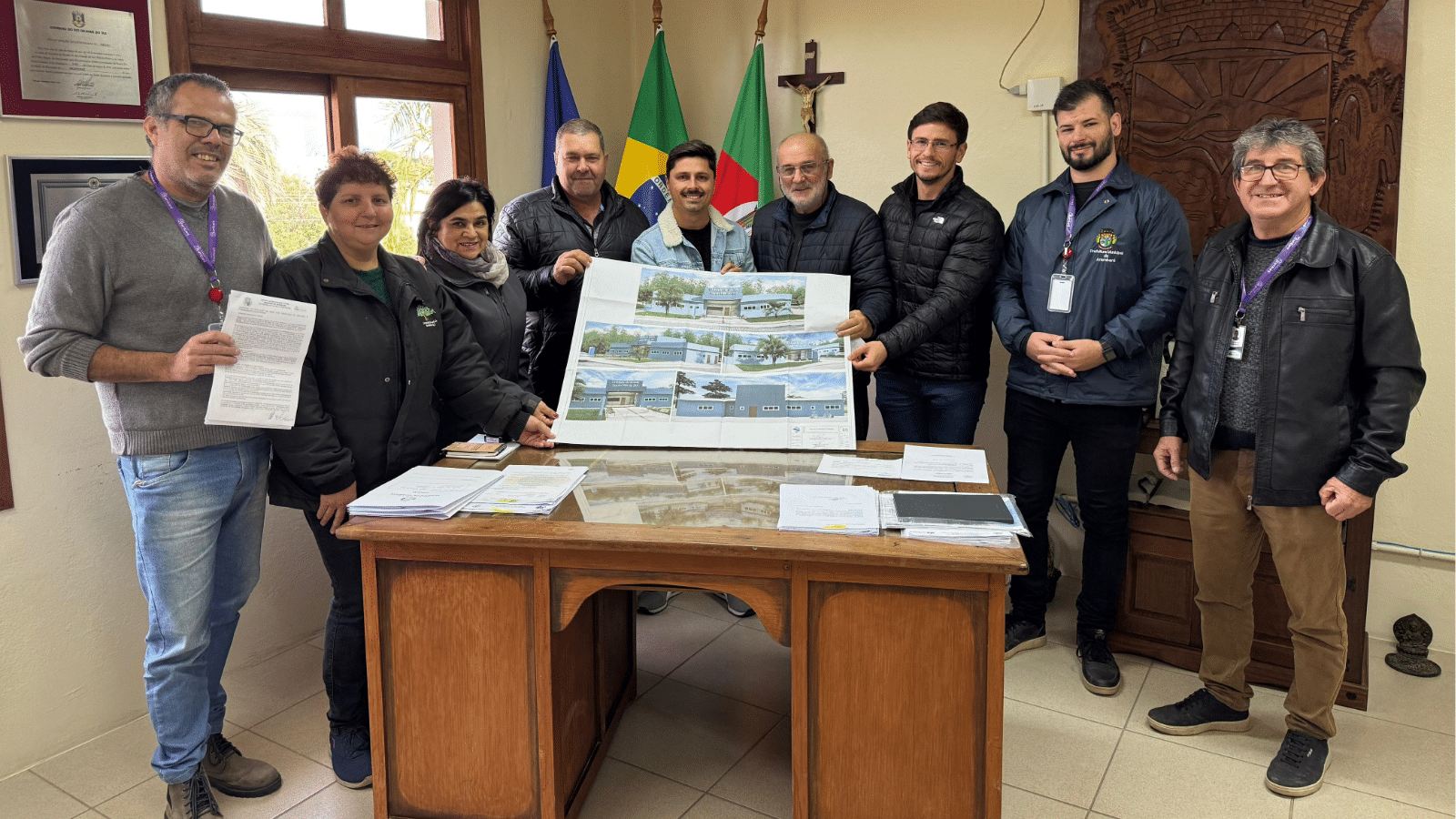 Ato de assinatura da obra. Foto: Divulgação/Arambaré.
