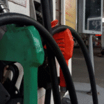 Petrobras reajusta diesel em R$ 1, mas preço final permanece