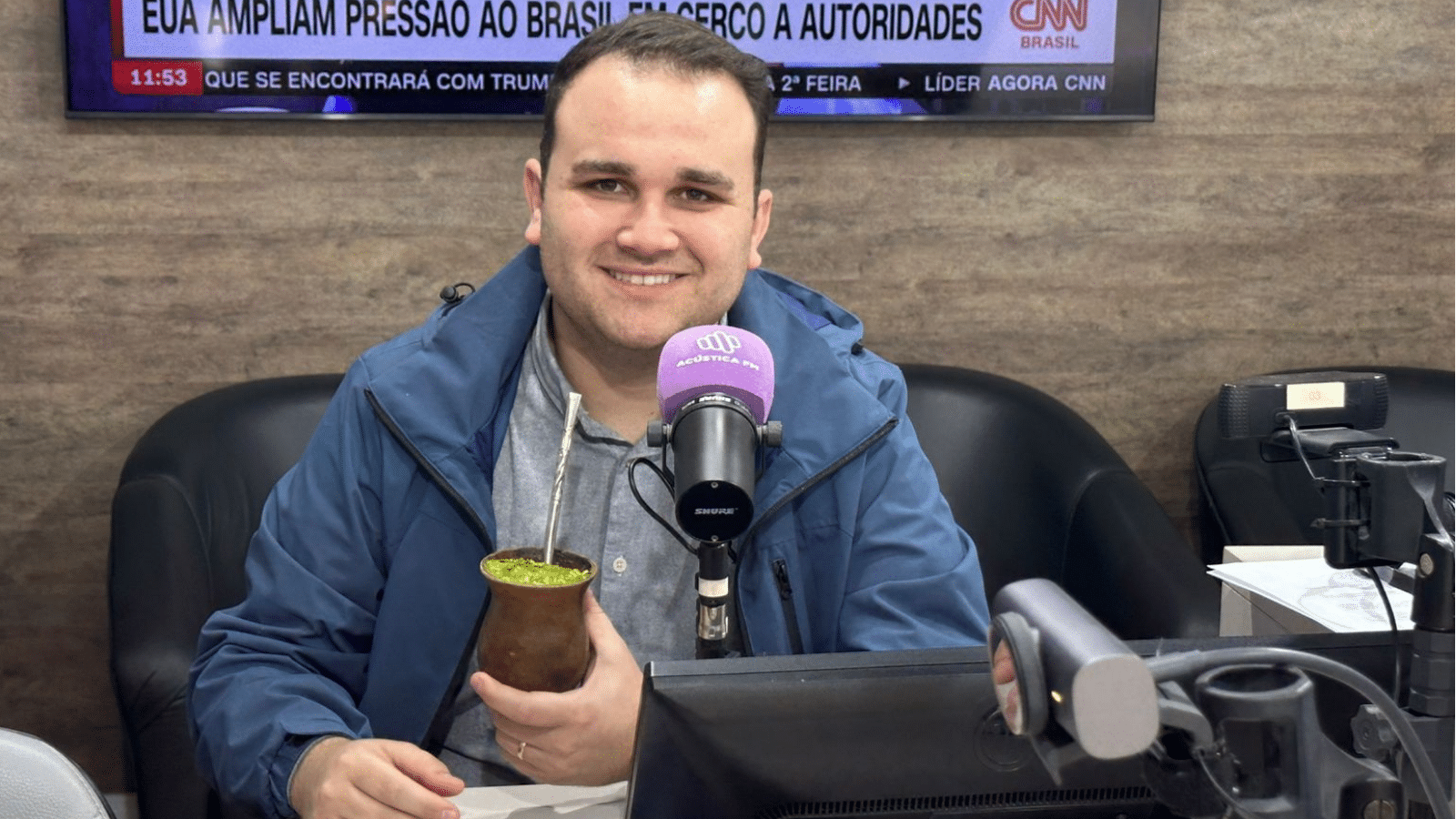 Vereador Vitor Azambuja. Foto: Rádio Acústica FM/Arquivo.
